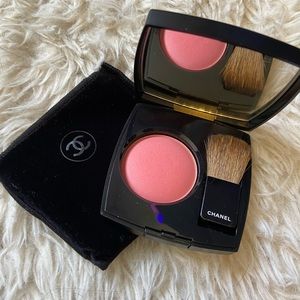 Chanel Blush 440 Quintessence